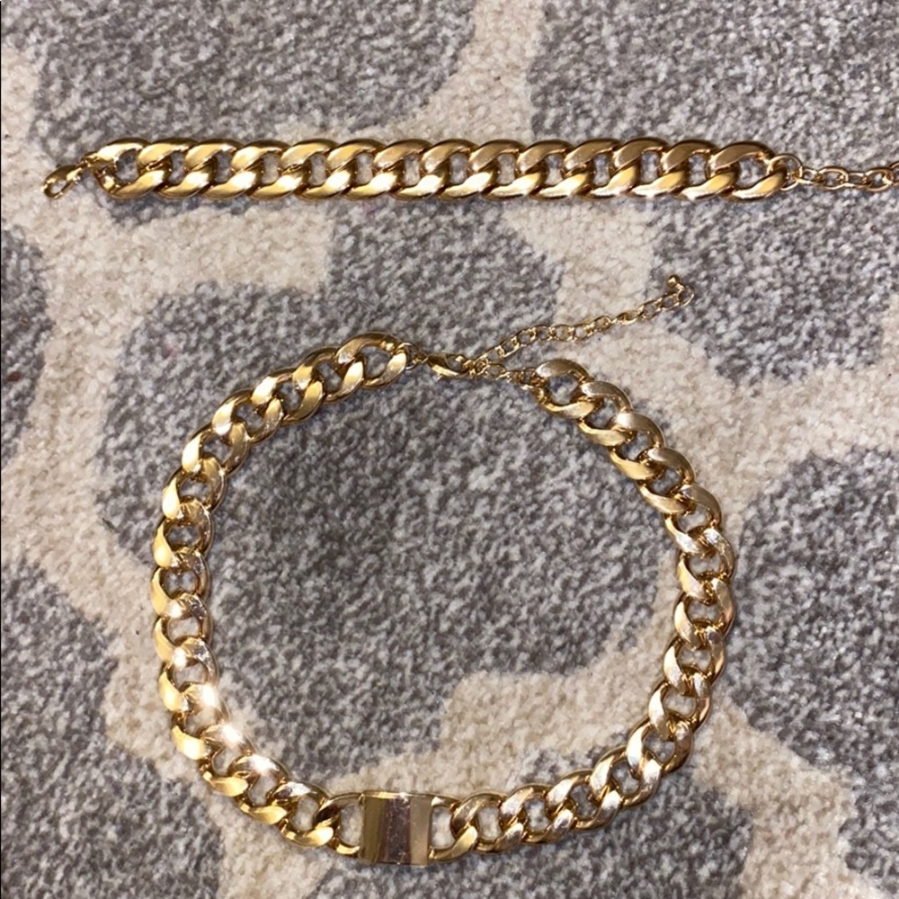 Gold Cuban link necklace bracelet set NWOT